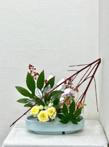 １２月神戸店の生け花～その１～