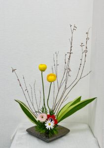 神戸店３月の生け花～その１～